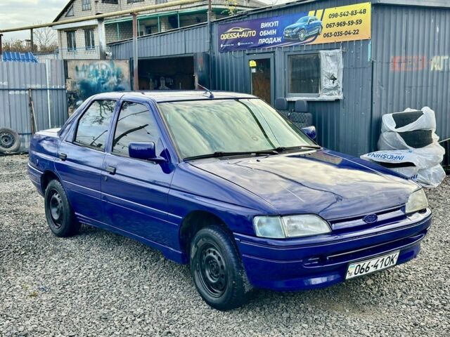 Синий Форд Орион, объемом двигателя 1.4 л и пробегом 98 тыс. км за 999 $, фото 3 на Automoto.ua