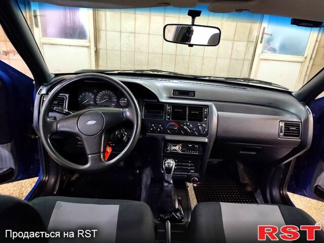 Синий Форд Орион, объемом двигателя 1.6 л и пробегом 97 тыс. км за 1350 $, фото 6 на Automoto.ua