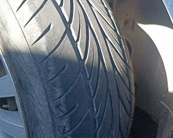 Синий Форд Орион, объемом двигателя 1.8 л и пробегом 392 тыс. км за 850 $, фото 2 на Automoto.ua