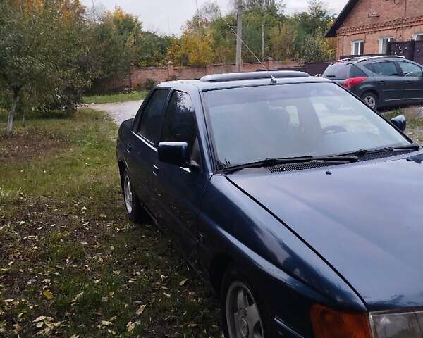 Синий Форд Орион, объемом двигателя 1.6 л и пробегом 200 тыс. км за 1249 $, фото 7 на Automoto.ua