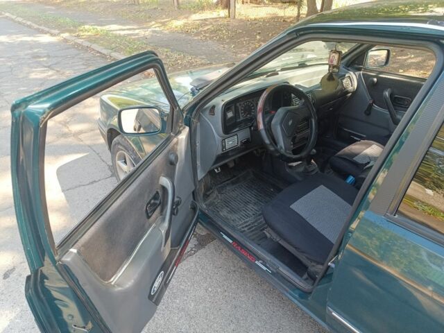 Зеленый Форд Орион, объемом двигателя 1.6 л и пробегом 120 тыс. км за 1299 $, фото 10 на Automoto.ua