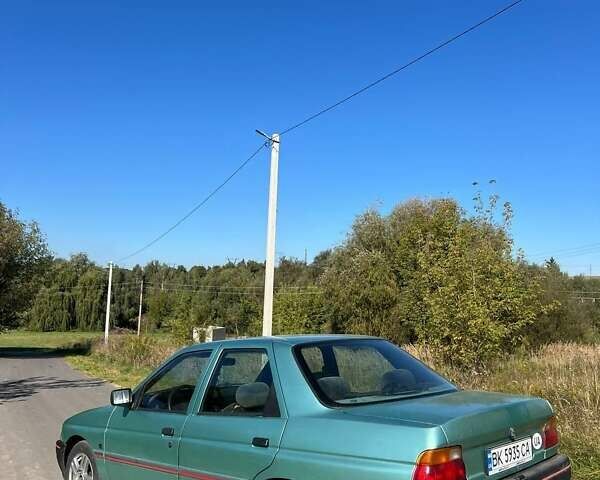 Зелений Форд Оріон, об'ємом двигуна 1.6 л та пробігом 250 тис. км за 1150 $, фото 7 на Automoto.ua