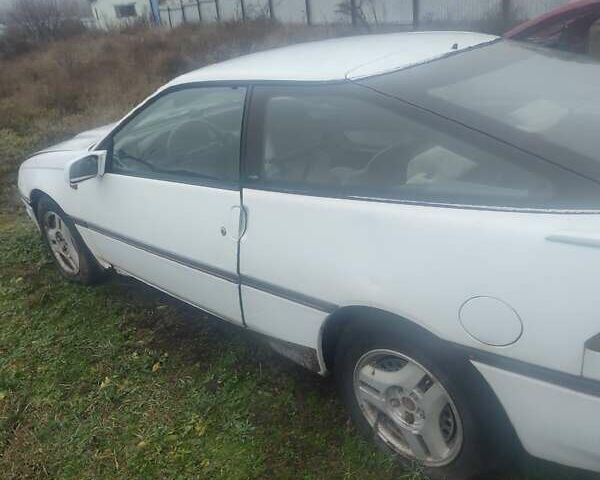 Белый Форд Проба, объемом двигателя 2.2 л и пробегом 121 тыс. км за 1800 $, фото 1 на Automoto.ua