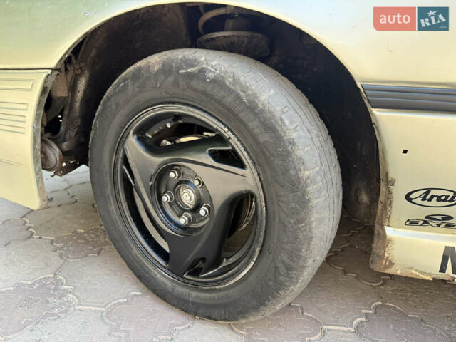 Бежевый Форд Проба, объемом двигателя 2.2 л и пробегом 777 тыс. км за 1375 $, фото 15 на Automoto.ua