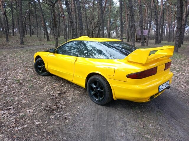 Желтый Форд Проба, объемом двигателя 0.25 л и пробегом 300 тыс. км за 3000 $, фото 2 на Automoto.ua