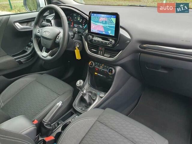 Білий Форд Пума, об'ємом двигуна 1 л та пробігом 114 тис. км за 12999 $, фото 38 на Automoto.ua