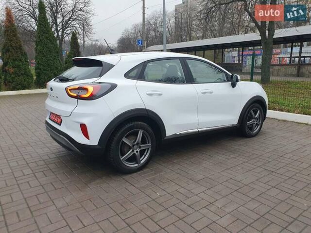 Білий Форд Пума, об'ємом двигуна 1 л та пробігом 114 тис. км за 12999 $, фото 9 на Automoto.ua