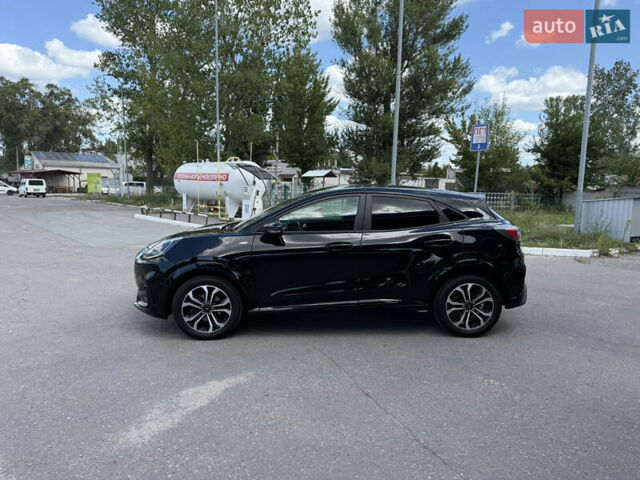 Чорний Форд Пума, об'ємом двигуна 1 л та пробігом 56 тис. км за 18200 $, фото 3 на Automoto.ua
