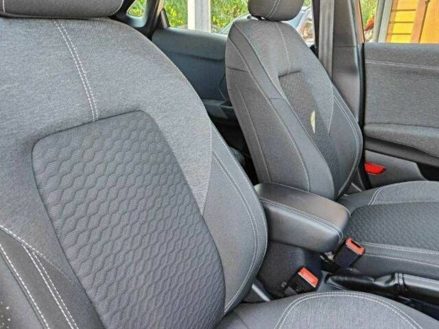 Черный Форд Пума, объемом двигателя 1.7 л и пробегом 60 тыс. км за 13500 $, фото 17 на Automoto.ua