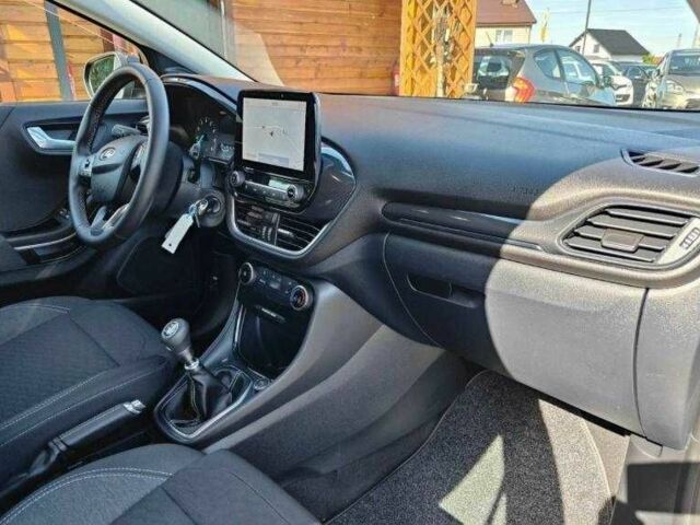 Черный Форд Пума, объемом двигателя 1.7 л и пробегом 60 тыс. км за 13500 $, фото 18 на Automoto.ua