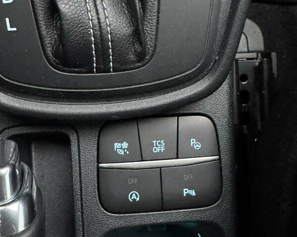 Червоний Форд Пума, об'ємом двигуна 1 л та пробігом 20 тис. км за 19500 $, фото 32 на Automoto.ua