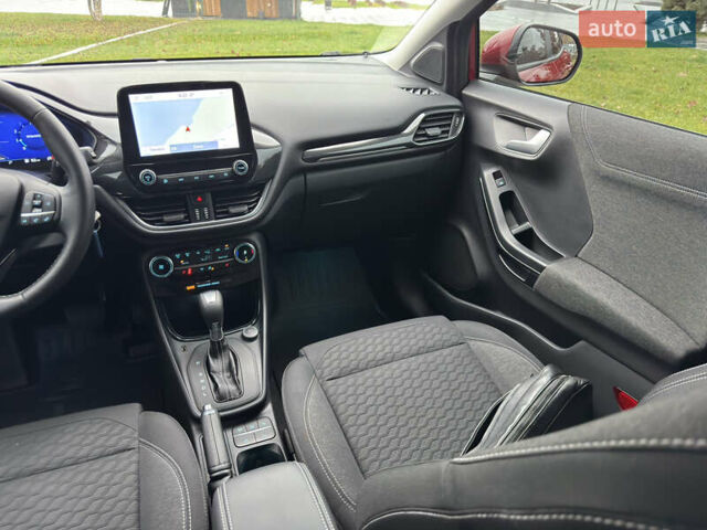 Червоний Форд Пума, об'ємом двигуна 1 л та пробігом 20 тис. км за 19500 $, фото 41 на Automoto.ua