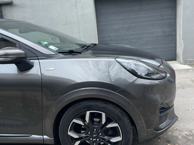 Сірий Форд Пума, об'ємом двигуна 1 л та пробігом 140 тис. км за 5500 $, фото 4 на Automoto.ua