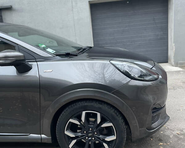 Сірий Форд Пума, об'ємом двигуна 1 л та пробігом 140 тис. км за 5500 $, фото 4 на Automoto.ua