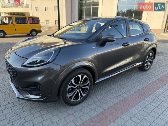 Серый Форд Пума, объемом двигателя 1 л и пробегом 34 тыс. км за 18900 $, фото 1 на Automoto.ua