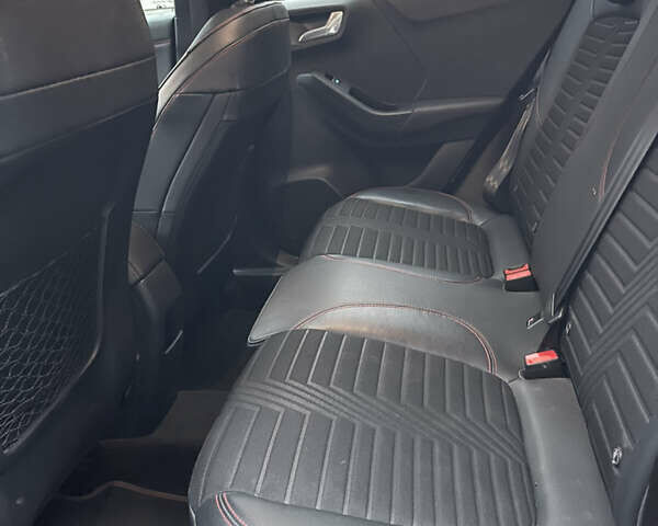 Сірий Форд Пума, об'ємом двигуна 1 л та пробігом 140 тис. км за 5500 $, фото 18 на Automoto.ua