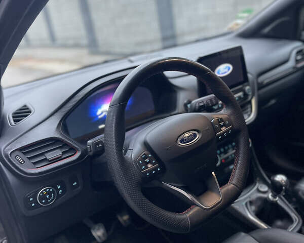 Сірий Форд Пума, об'ємом двигуна 1 л та пробігом 140 тис. км за 5500 $, фото 13 на Automoto.ua