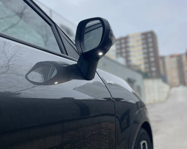 Сірий Форд Пума, об'ємом двигуна 1 л та пробігом 140 тис. км за 5500 $, фото 10 на Automoto.ua