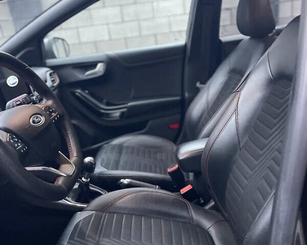 Сірий Форд Пума, об'ємом двигуна 1 л та пробігом 140 тис. км за 5500 $, фото 14 на Automoto.ua