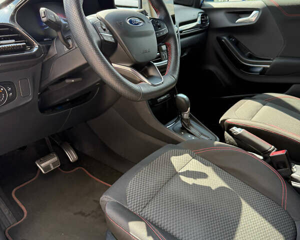 Синій Форд Пума, об'ємом двигуна 1 л та пробігом 38 тис. км за 19900 $, фото 10 на Automoto.ua