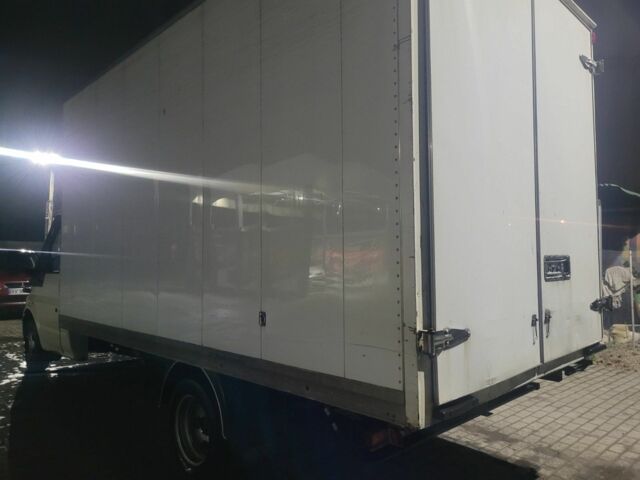 Белый Форд Рейнджер, объемом двигателя 0 л и пробегом 256 тыс. км за 3200 $, фото 3 на Automoto.ua