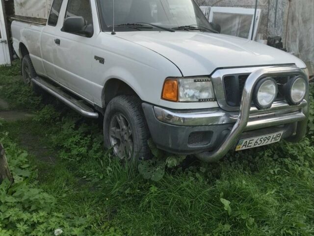 Білий Форд Рейнджер, об'ємом двигуна 4 л та пробігом 190 тис. км за 5500 $, фото 11 на Automoto.ua