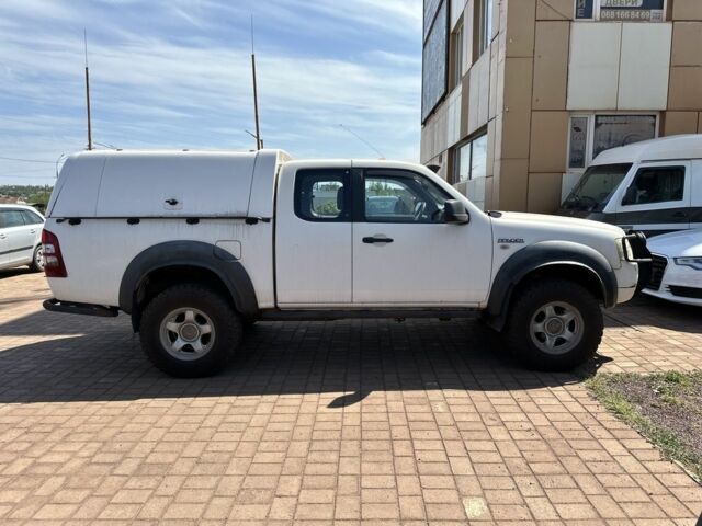 Белый Форд Рейнджер, объемом двигателя 2.5 л и пробегом 245 тыс. км за 9450 $, фото 4 на Automoto.ua