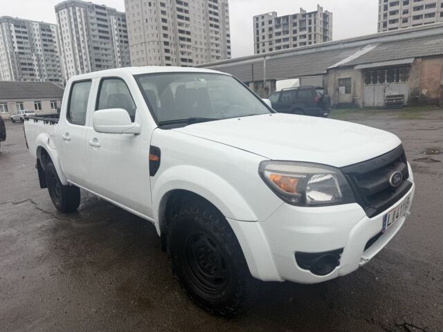 Білий Форд Рейнджер, об'ємом двигуна 2.5 л та пробігом 286 тис. км за 6500 $, фото 2 на Automoto.ua