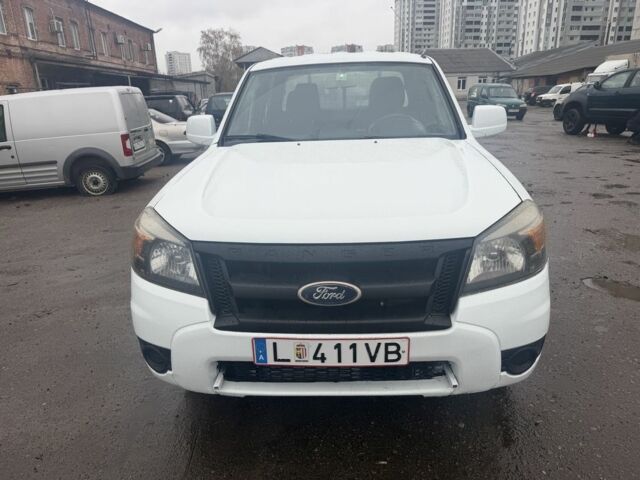 Білий Форд Рейнджер, об'ємом двигуна 2.5 л та пробігом 286 тис. км за 6500 $, фото 1 на Automoto.ua