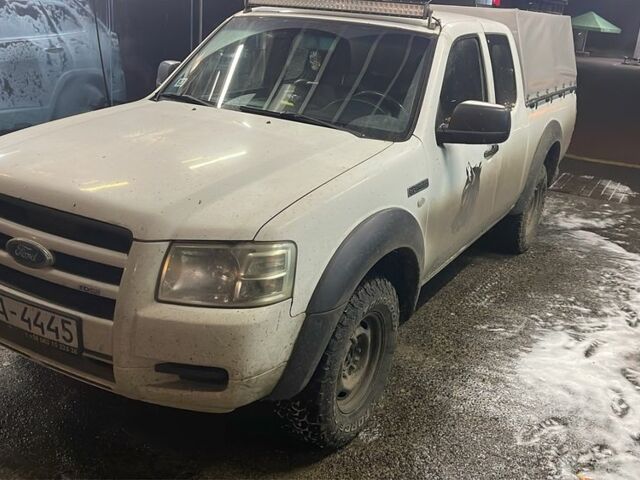 Білий Форд Рейнджер, об'ємом двигуна 2.5 л та пробігом 187 тис. км за 4000 $, фото 1 на Automoto.ua