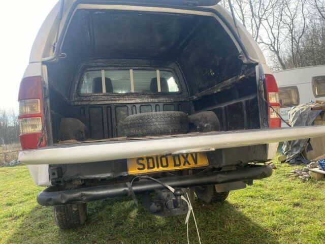 Білий Форд Рейнджер, об'ємом двигуна 2.5 л та пробігом 117 тис. км за 4961 $, фото 7 на Automoto.ua