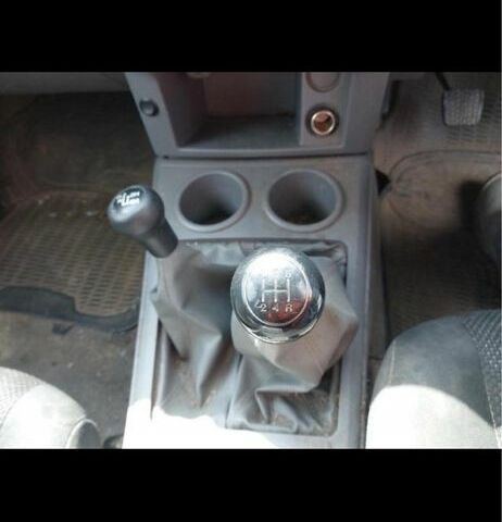 Білий Форд Рейнджер, об'ємом двигуна 2.5 л та пробігом 117 тис. км за 4961 $, фото 10 на Automoto.ua