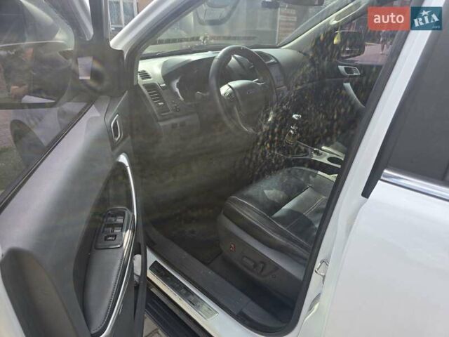 Белый Форд Рейнджер, объемом двигателя 2.2 л и пробегом 290 тыс. км за 18500 $, фото 10 на Automoto.ua