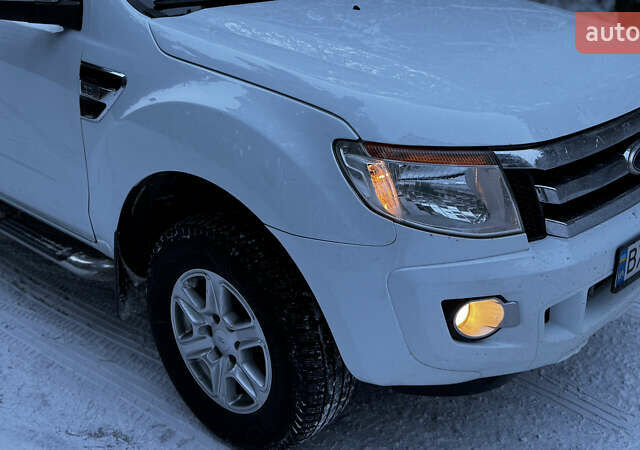 Білий Форд Рейнджер, об'ємом двигуна 2.2 л та пробігом 201 тис. км за 16299 $, фото 5 на Automoto.ua