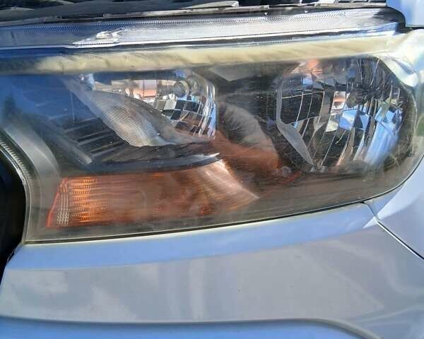 Форд Рейнджер 2016 у Борисполе на Automoto.ua Білий Форд Рейнджер, об'ємом двигуна 2.2 л та пробігом 258 тис. км за 15600 $, фото 12 на Automoto.ua