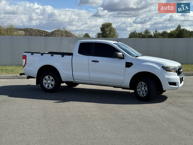 Белый Форд Рейнджер, объемом двигателя 2.2 л и пробегом 318 тыс. км за 15200 $, фото 1 на Automoto.ua