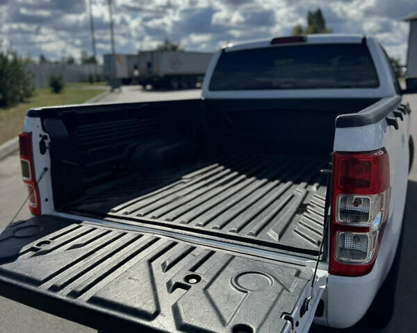 Белый Форд Рейнджер, объемом двигателя 2.2 л и пробегом 318 тыс. км за 15200 $, фото 22 на Automoto.ua