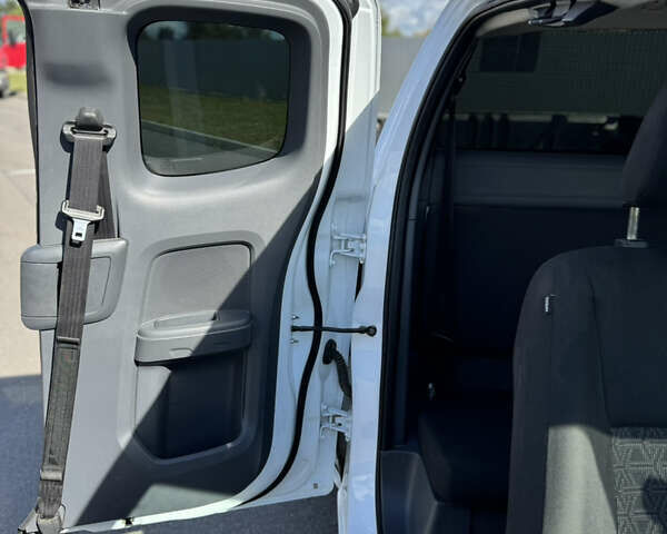 Белый Форд Рейнджер, объемом двигателя 2.2 л и пробегом 318 тыс. км за 15200 $, фото 19 на Automoto.ua