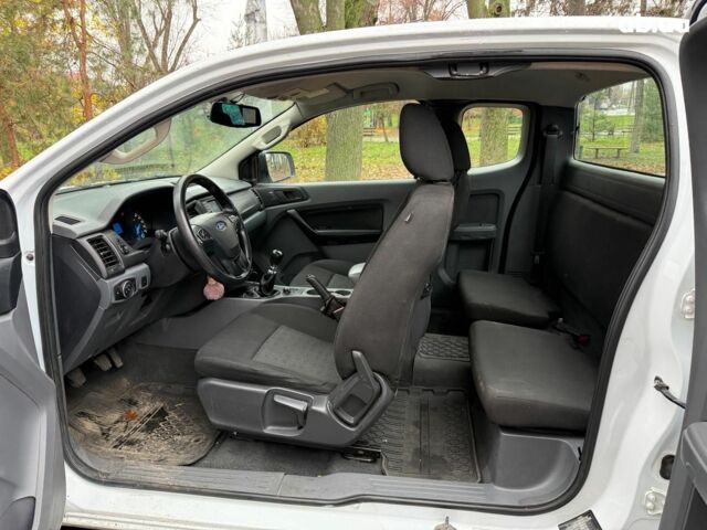 Білий Форд Рейнджер, об'ємом двигуна 2.2 л та пробігом 260 тис. км за 15490 $, фото 15 на Automoto.ua