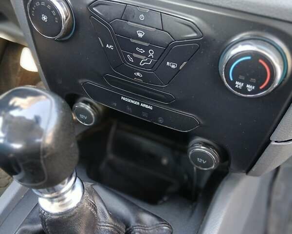 Форд Рейнджер 2016 у Борисполе на Automoto.ua Білий Форд Рейнджер, об'ємом двигуна 2.2 л та пробігом 258 тис. км за 15600 $, фото 23 на Automoto.ua