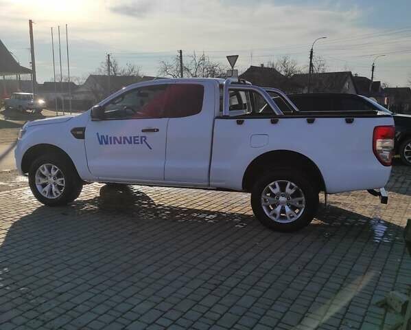 Білий Форд Рейнджер, об'ємом двигуна 2.2 л та пробігом 150 тис. км за 17500 $, фото 5 на Automoto.ua