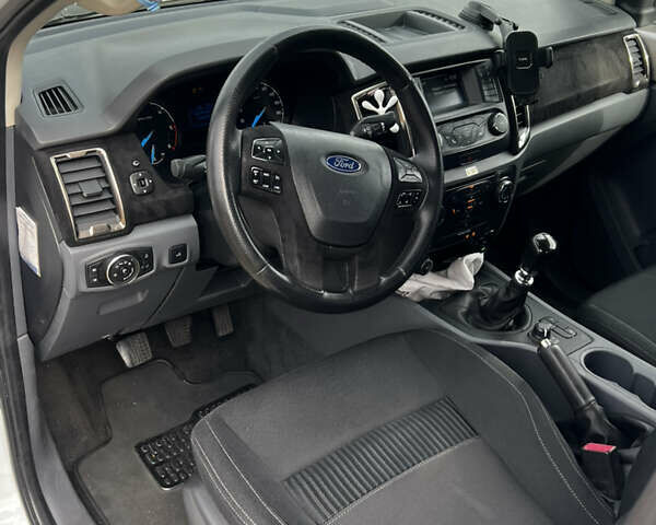 Форд Рейнджер 2016 у Луцьку на Automoto.ua Білий Форд Рейнджер, об'ємом двигуна 2.2 л та пробігом 201 тис. км за 15500 $, фото 14 на Automoto.ua