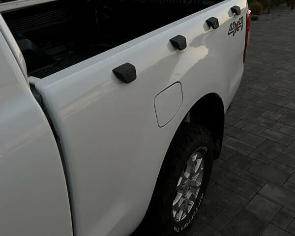 Белый Форд Рейнджер, объемом двигателя 2.2 л и пробегом 170 тыс. км за 14500 $, фото 30 на Automoto.ua