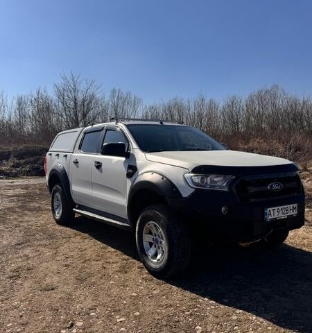 Білий Форд Рейнджер, об'ємом двигуна 2.2 л та пробігом 200 тис. км за 19800 $, фото 1 на Automoto.ua