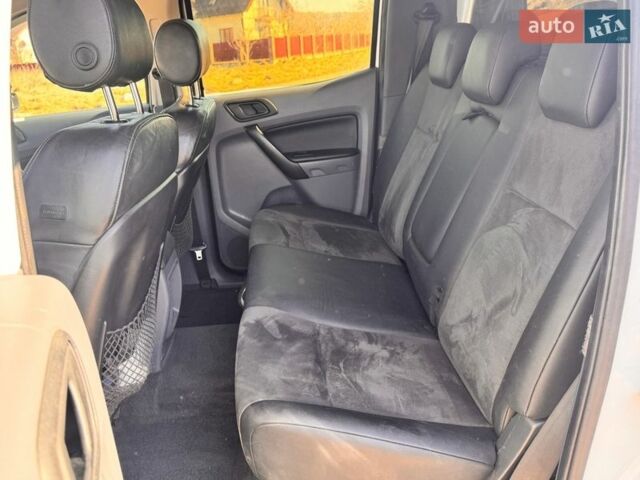 Білий Форд Рейнджер, об'ємом двигуна 2.2 л та пробігом 200 тис. км за 19800 $, фото 15 на Automoto.ua
