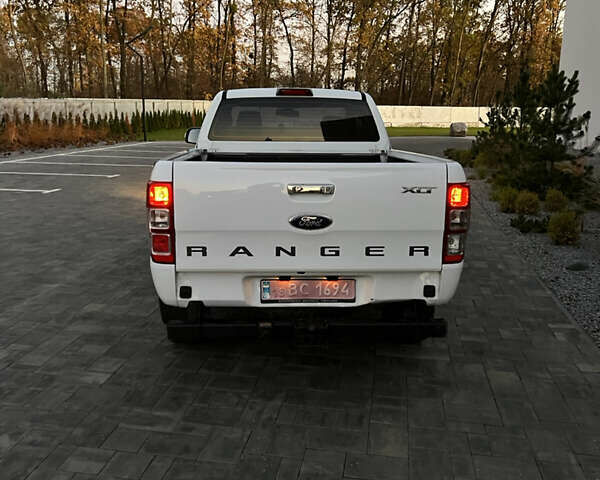 Белый Форд Рейнджер, объемом двигателя 2.2 л и пробегом 170 тыс. км за 14500 $, фото 8 на Automoto.ua