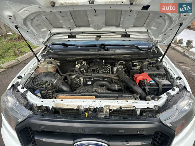 Білий Форд Рейнджер, об'ємом двигуна 2.2 л та пробігом 141 тис. км за 15600 $, фото 15 на Automoto.ua