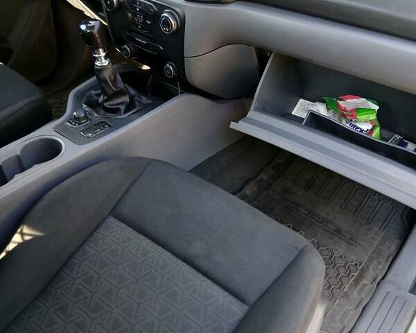 Форд Рейнджер 2016 у Борисполе на Automoto.ua Білий Форд Рейнджер, об'ємом двигуна 2.2 л та пробігом 258 тис. км за 15600 $, фото 31 на Automoto.ua