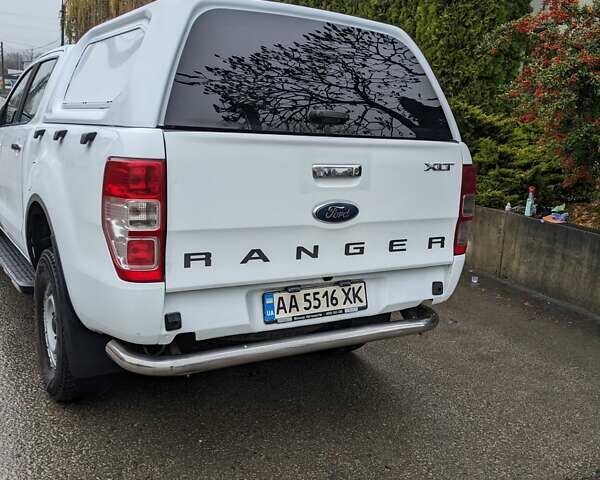 Белый Форд Рейнджер, объемом двигателя 2.2 л и пробегом 227 тыс. км за 17000 $, фото 8 на Automoto.ua