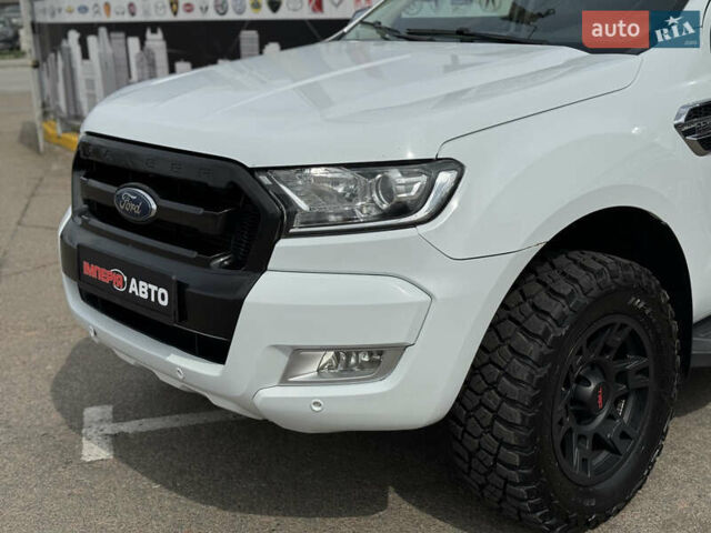 Белый Форд Рейнджер, объемом двигателя 2.2 л и пробегом 200 тыс. км за 19900 $, фото 6 на Automoto.ua